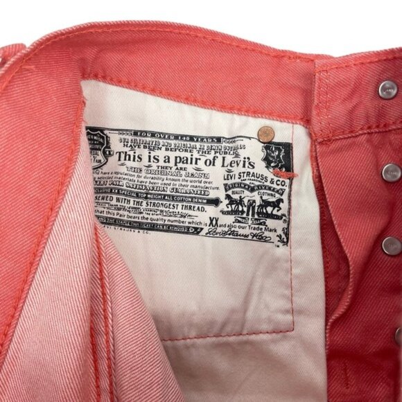 LEVI'S 501 Original Button Fly Cuffed Hem Denim Short Sz 27 Salmon Pink - Picture 3 of 6